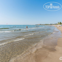 Tropic On The Beach Hotel 