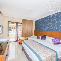 Tropic On The Beach Hotel 