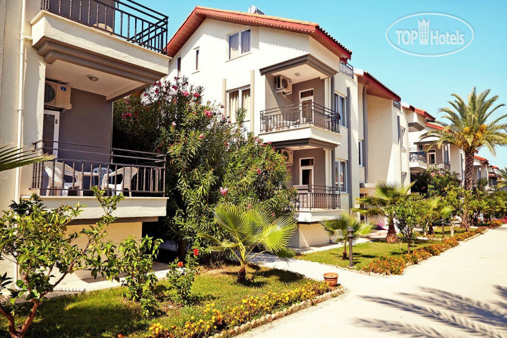Hotel photo SunLight Garden 3*