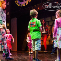 Iz Flower Side Beach 