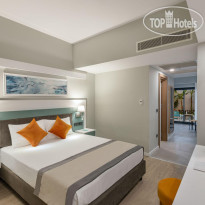 Arcanus Hotels Trendline Side SWIM UP
ROOM