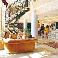 Royal Atlantis Beach