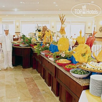 Royal Atlantis Beach