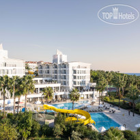 Royal Atlantis Beach