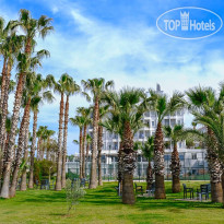 Royal Atlantis Beach
