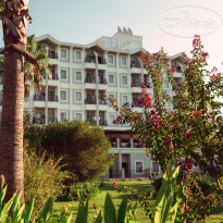 Royal Atlantis Beach