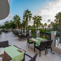 Royal Atlantis Beach