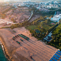 Royal Atlantis Beach