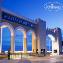 Master Family Club Side 