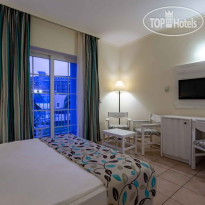 Asteria Family Resort Side Family Club Suite