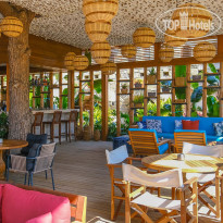 Arum Barut Collection Begonya Beach Club