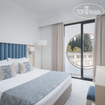 Asteria Collection Side  Family room