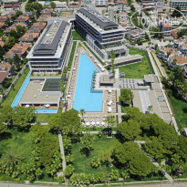 Acanthus & Cennet Barut Collection