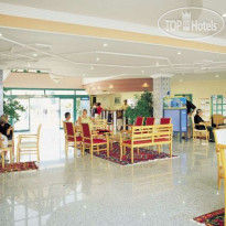 Clover Magic Park Side Hotel 