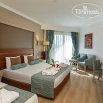 Side Crown Palace tophotels