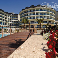 Commodore Elite Suites & Spa 