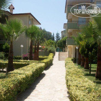 Melissa Garden Apart