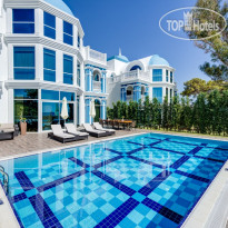 Rubi Platinum Spa Resort & Suites