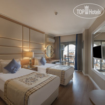 Quattro Beach Spa & Resort 