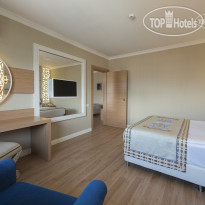 Quattro Beach Spa & Resort 