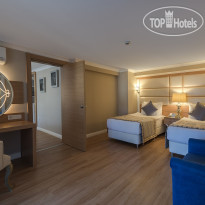 Quattro Beach Spa & Resort 