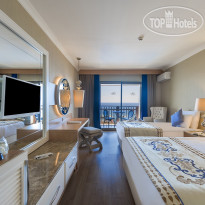 Quattro Beach Spa & Resort 