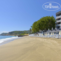 Floria Beach Hotel 