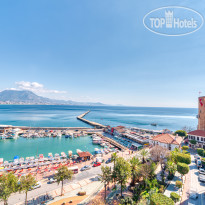 Numa Port Hotel