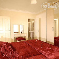 Country Club Hotel