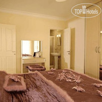 Country Club Hotel