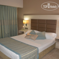 Palmeras Beach Hotel