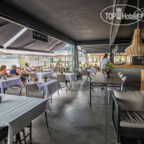 En Vie Beach Boutique Hotel 