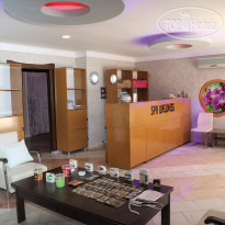 Bayar Garden Holiday Village 