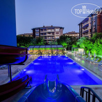 бассейн 1 в Grand Alisa Hotel 4*