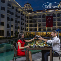 Blue Marlin Deluxe Spa & Resort a la carte restaurant