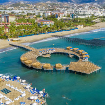Blue Marlin Deluxe Spa & Resort 