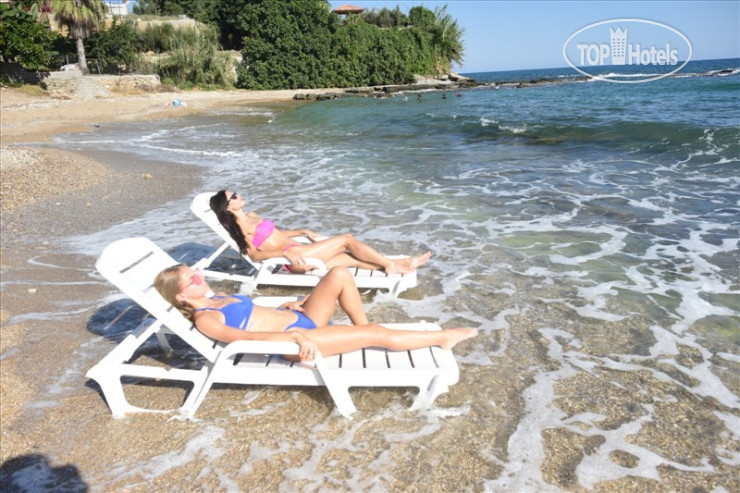 Пляж в Scenic Apartment 3*