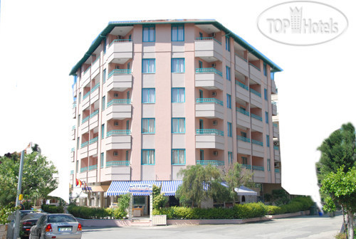 Hotel photo Blue Dream 3*