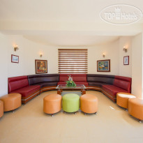 May Garden Club Hotel 