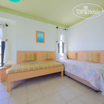 May Garden Club Hotel 