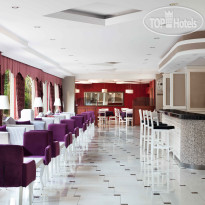 Galeri Resort Hotel lobby