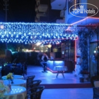 Moon Light Hotel