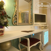 Adenya Hotel & Resort 