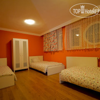 Deeps Hostel