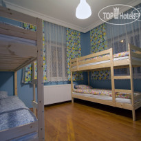 Deeps Hostel