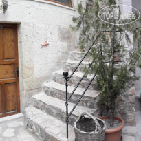 Amor Cave House 