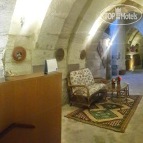 Amor Cave House 