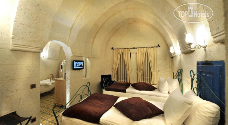 New photos from tourists Tafoni Houses Cave Hotel