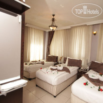 Deluxe Hotel