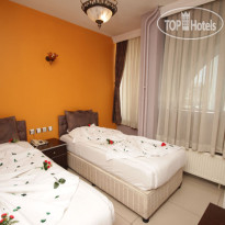 Deluxe Hotel